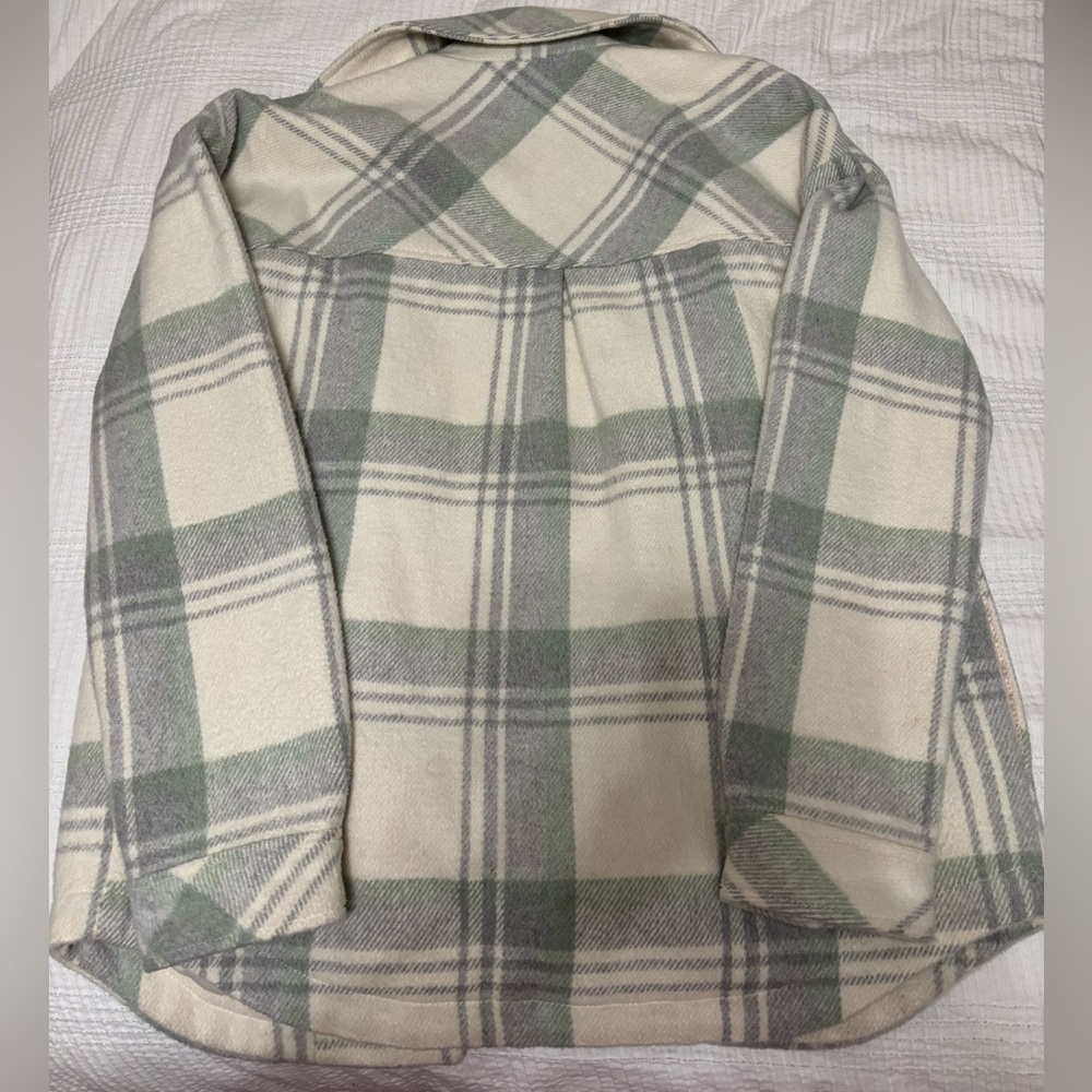 Garage Shacket - image 3